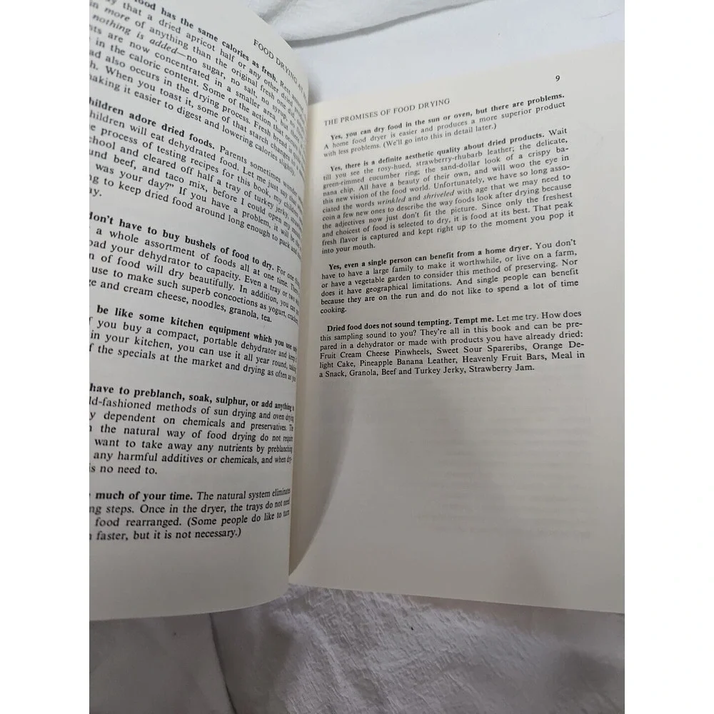 Vintage 1976 FOOD DRYING AT HOME‎ THE NATURAL WAY Cookbook Recipes Cook Book